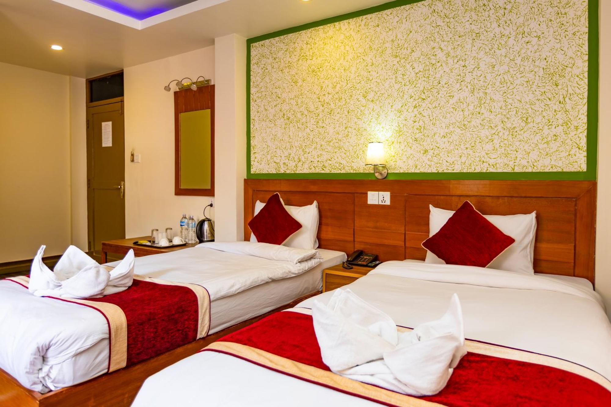 Hotel Sekai Катманду Экстерьер фото