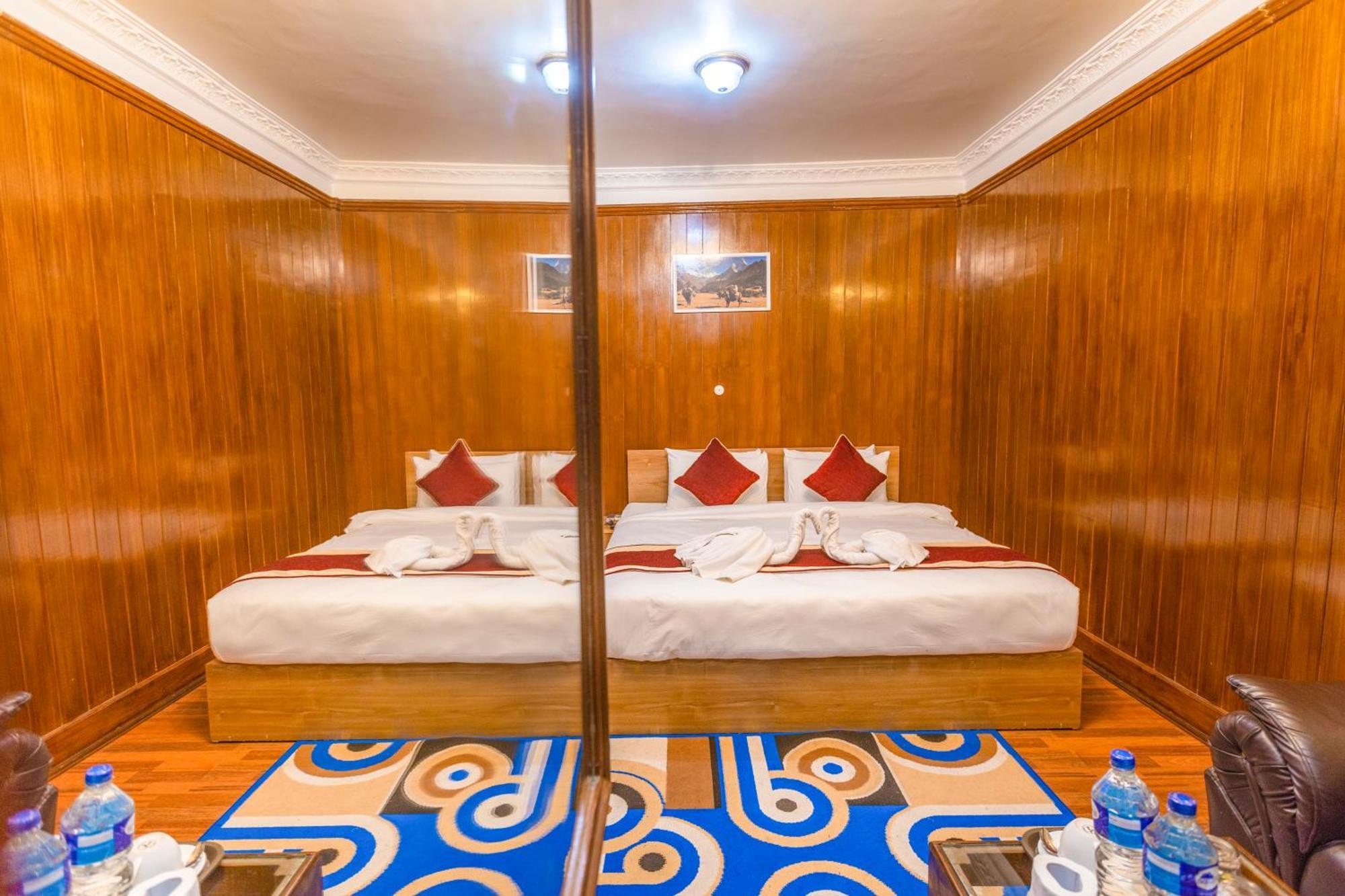 Hotel Sekai Катманду Экстерьер фото